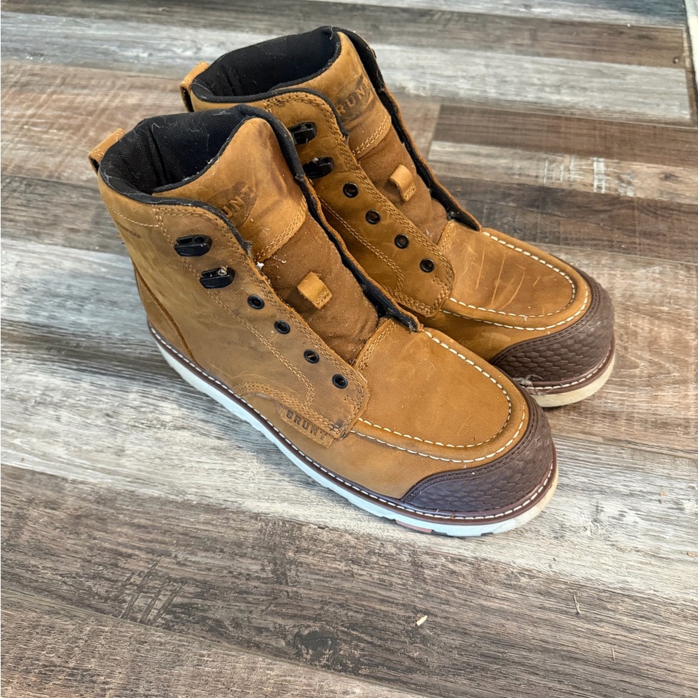 Durable Men's Brown Leather Boots